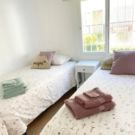 Bungalow 6 Pax A 7 Minutos De Playa Albir Holiday home *